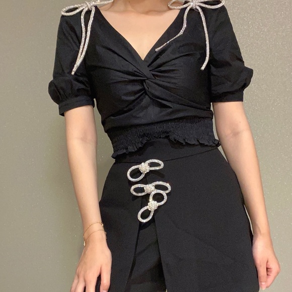 Bright diamond crop top with bows - Picture 2 of 3